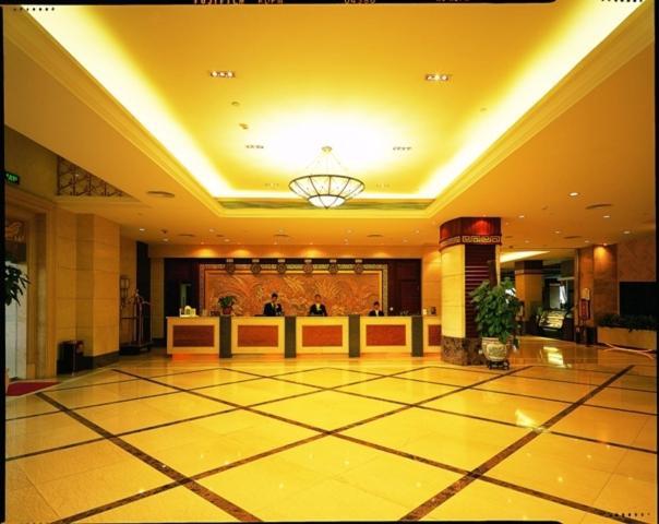 Phoenix Hotel Wuyi Цзянмынь Экстерьер фото